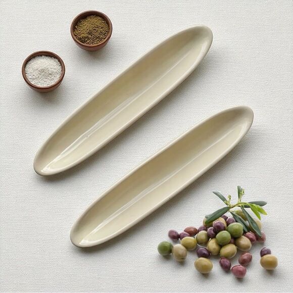 Vintage Shonfelds China 9” Stoneware Olive Boat Charcuterie Long Server Set - Picture 1 of 15